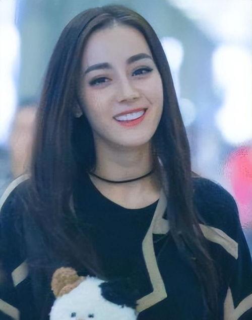 爆料迪丽热巴最新消息是真的吗,爆料真实性待核实